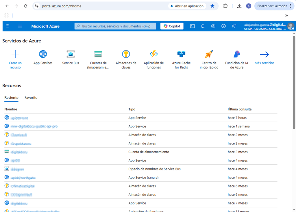 Interfaz de Microsoft Azure que muestra los servicios de seguridad y gestión de datos, ilustrando la infraestructura en la nube que protege los documentos de Digitaldocu.